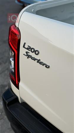 میتسوبیشی L200